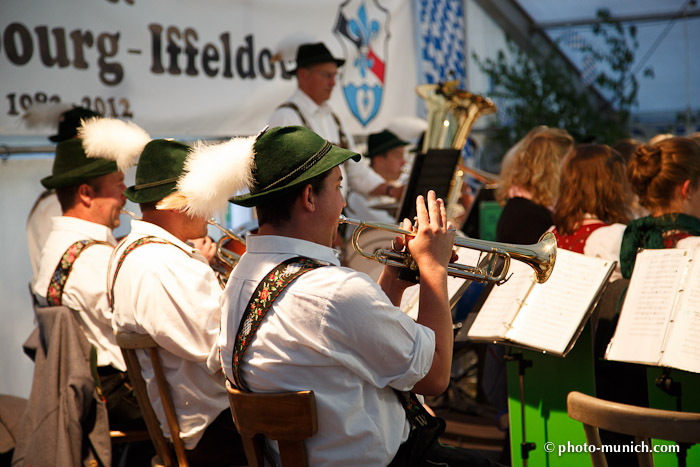 Iffeldorf - Châteaubourg Partnerschafts Fest 2012-206