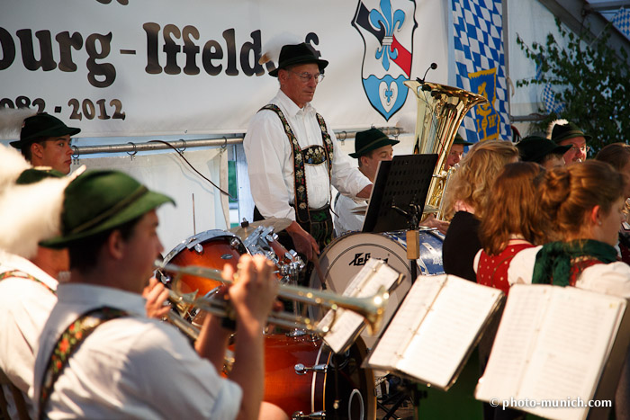 Iffeldorf - Châteaubourg Partnerschafts Fest 2012-207
