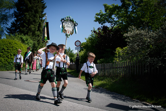 Iffeldorf - Châteaubourg Partnerschafts Fest 2012-343